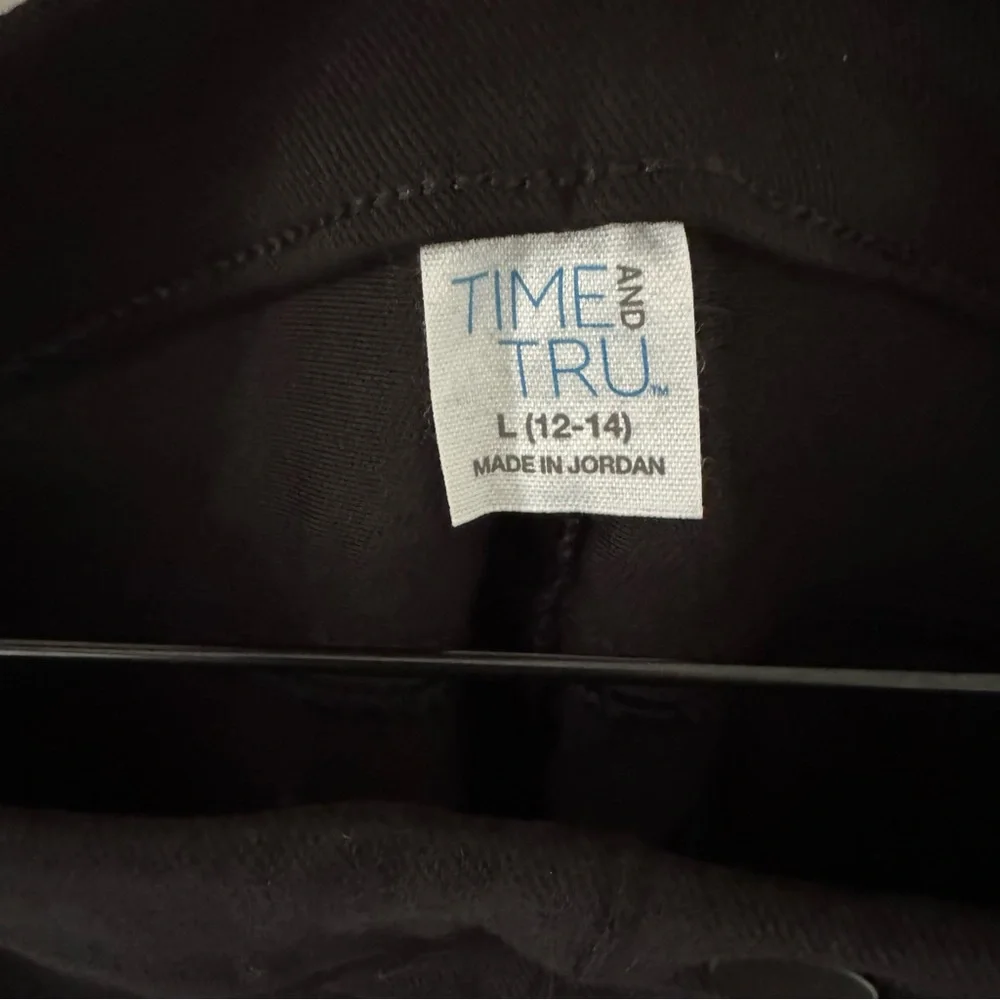 Time And True- Large NWT. High Rise Black Stretch Fitted Jeggins - Picture 5 of 5